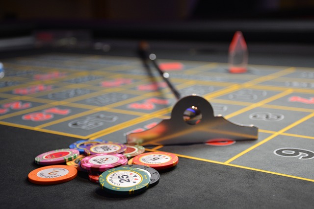 Investigating the Development and Geographical Positioning of Online Casinos: From Worldwide Networks to Local Preferences